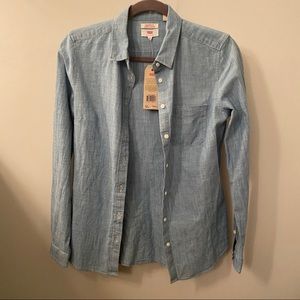Levi’s Tailored Fit Denim Shirt